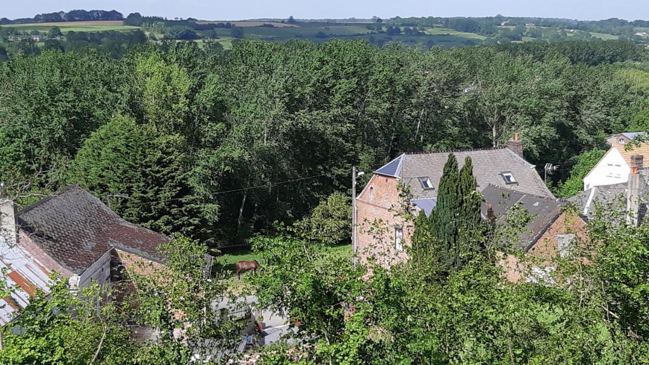 Les Hauts De Proisy Eksteriør billede